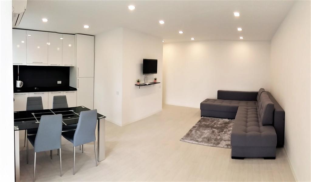 خيرسون Top View Apartment In The Center المظهر الخارجي الصورة